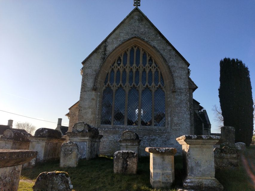 Cotswolds: Full-Day Electric Bike Tour - Lunch at a garden pub, with the bill separate