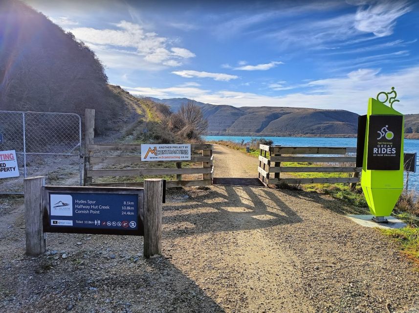 Cromwell: Lake Dunstan Trail Bike Rental and Luxury Shuttle - What the $107 price includes
