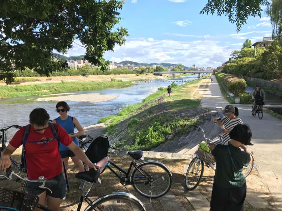 Cycle Kyoto's Hidden Gems & Gion Stroll - What the $73 price gets you