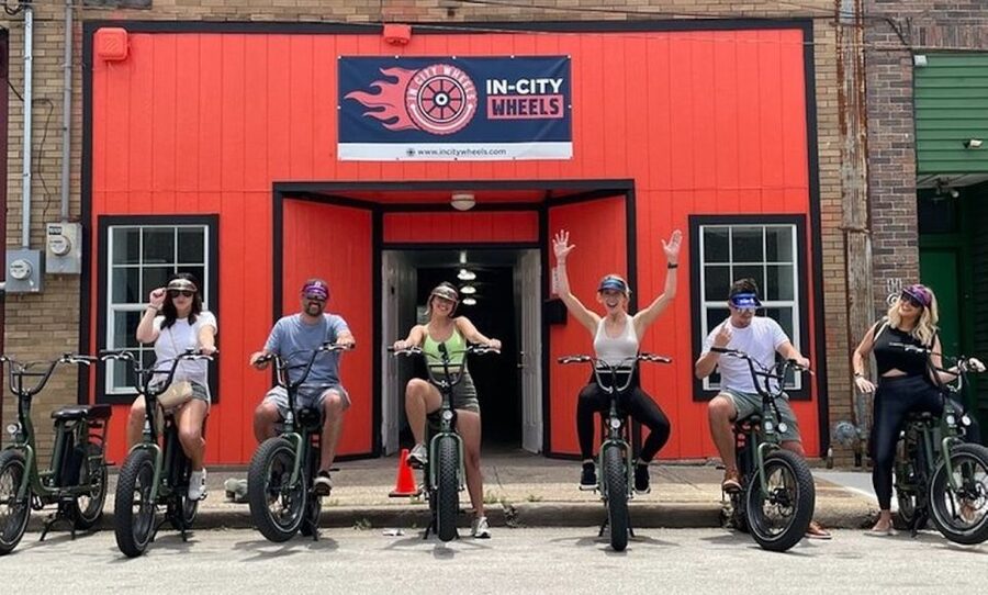 Dallas: Downtown E-Bike Sightseeing and History Tour - Deep Ellum’s murals, music, and old neighborhood character