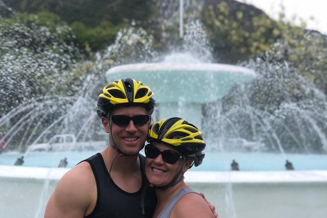 Diamond Head Bike to Hike and Local Lunch - Lunch in a local café after the climb