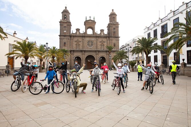 Discover Las Palmas City by Bike in 4 hours - Starting beside Poema del Mar Aquarium