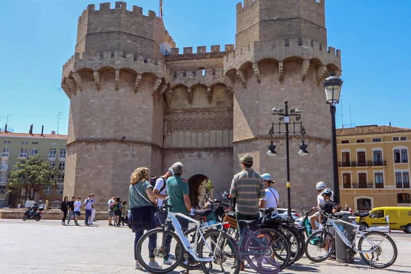 Discover Valencia by bike – Dutch-speaking tour - A practical way to fit it into your Valencia plans