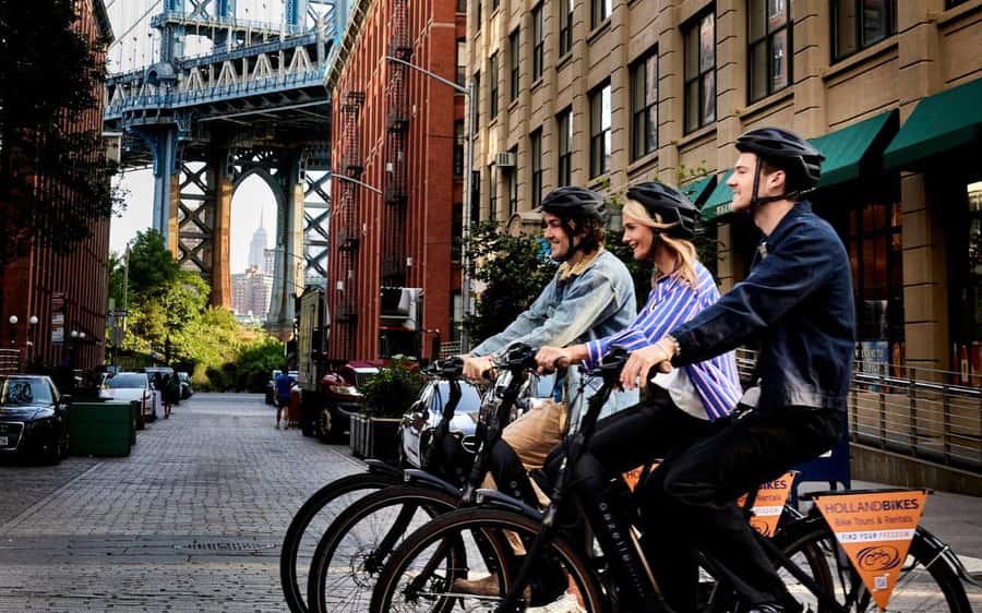 Downtown Bike Tour with Stylish Dutch Bikes or E-bikes! - Key points to know before you book