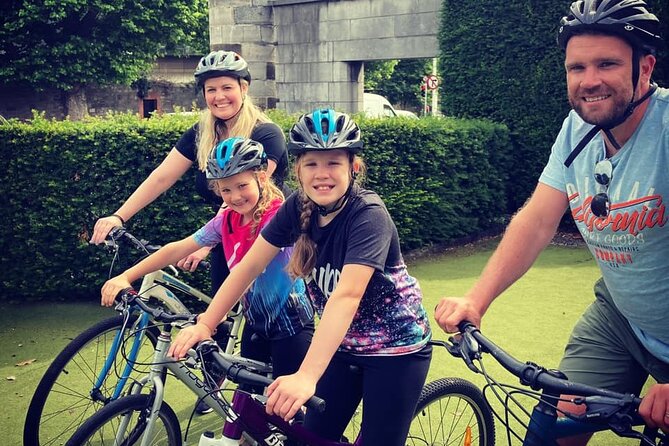 Dublin Full Day Bike Rental - Getting there, dressing well, and handling the weather