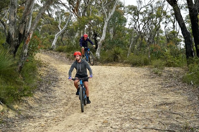 E-bike (electric) - Blue Mountains - Hanging Rock - SELF-GUIDED Hire Service - Choosing between the Merida Big Seven and Big Nine