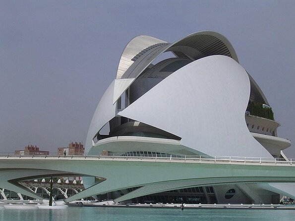 E-Bike Grand Valencia Private Tour - Key points before you book