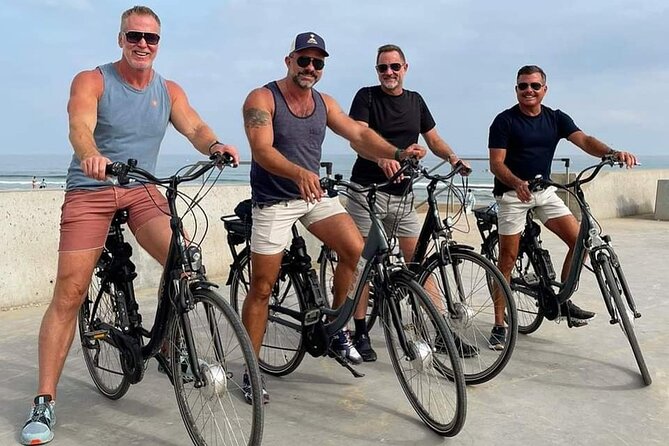 E-Bike Grand Valencia Private Tour - Guides shape the experience