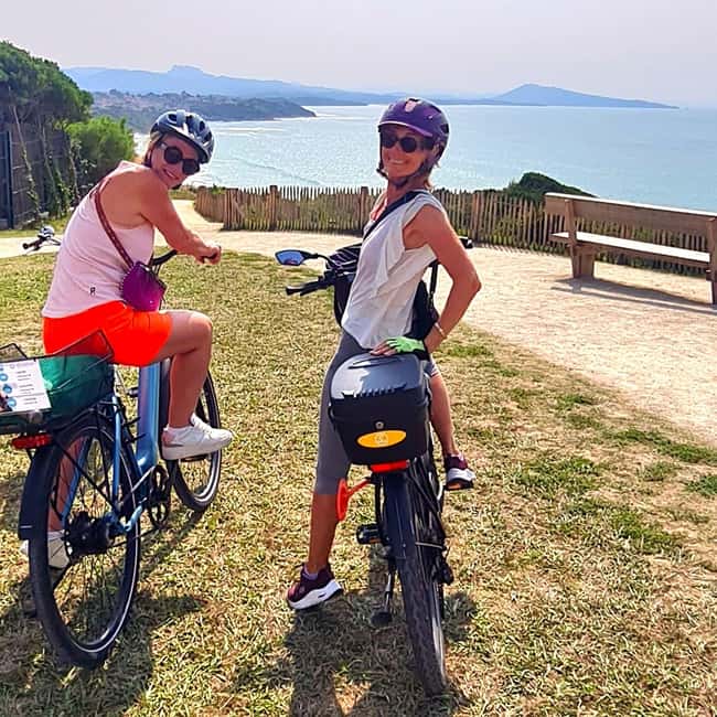 E-bike Guided Tour Biarritz & small villages - Bidart brings a quieter side of the coast