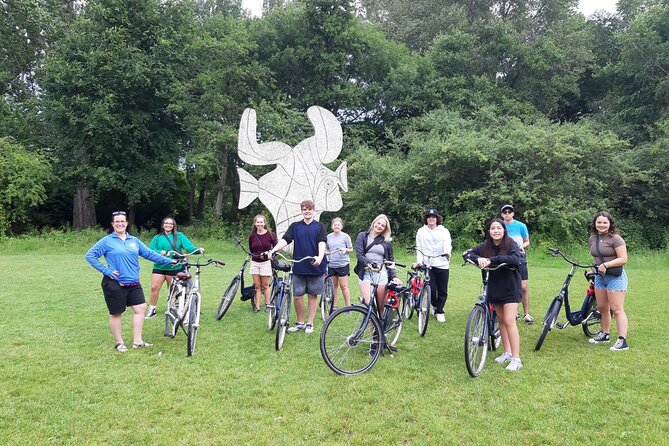 E-Bike Tour, Amsterdam's Highlights and Hidden Gems - Amsterdam by bike, from quiet islands to famous canals