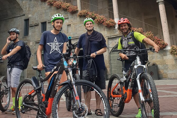 e-bike tour of Bergamo and its surroundings - Views, fountains, and unplanned pauses