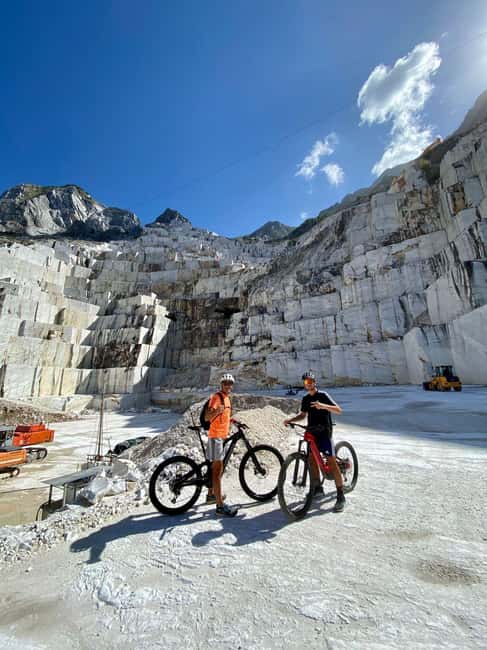 E-Bike Tour to the Carrara Marble Quarries with lard tasting - Colonnata and the famous lard tasting