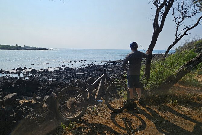 E-Mountain Bike Tour in South Point Hawaii - Meeting at Discovery Harbor