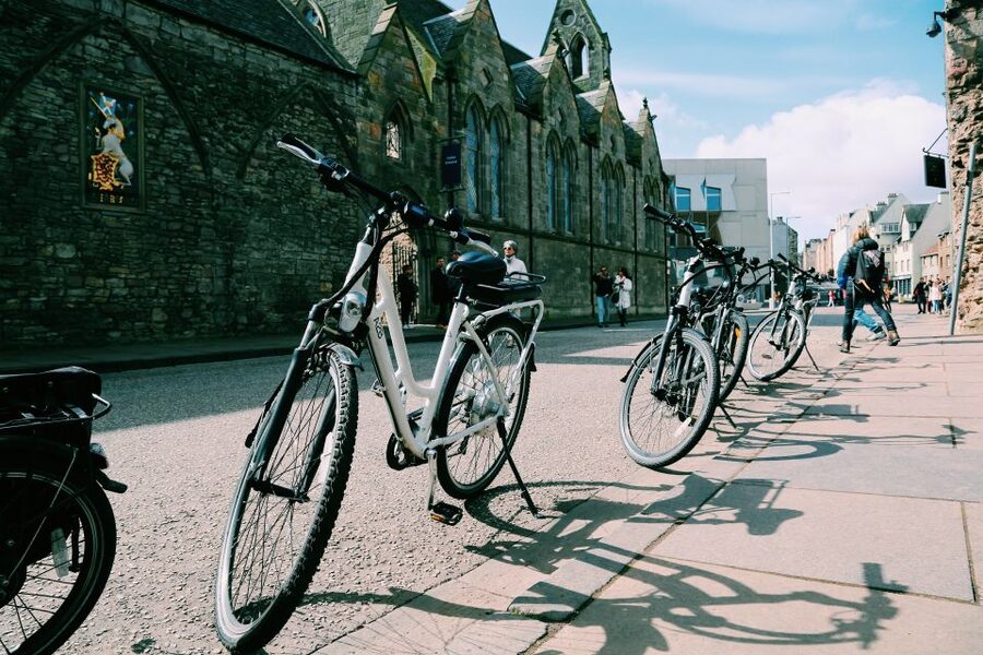 Edinburgh: Scenic Bike Tour - Holyrood Park and the Arthur’s Seat climb