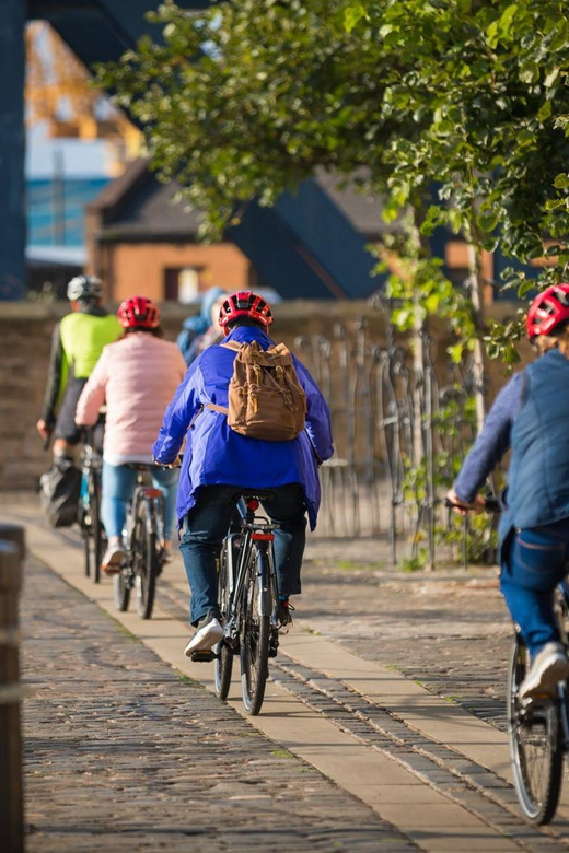 Edinburgh: Sightseeing Bike Tour - Arthur’s Seat and the run toward the sea