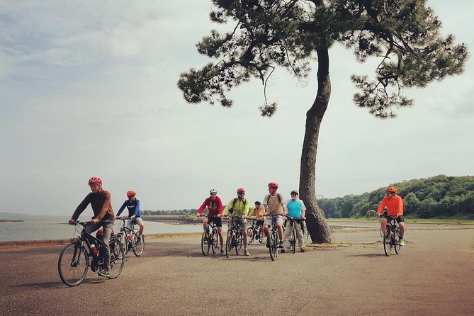 Edinburgh Sky to Sea Bike or E-Bike Tour with Transfer by TBC - University Buildings and Edinburgh’s Old Routes