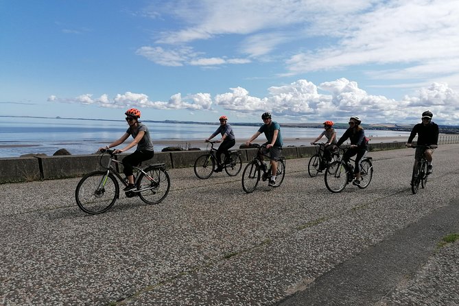 Edinburgh Sky to Sea Bike or E-Bike Tour with Transfer by TBC - Finishing in the Georgian New Town