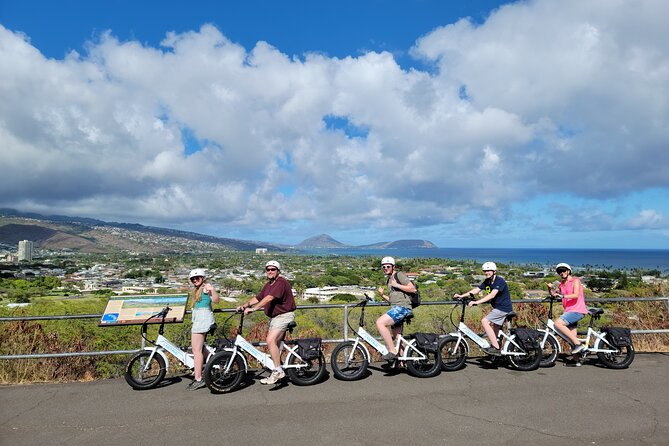 Electric Bike Ride & Diamond Head Hike Tour - Guide style, photos, and local details