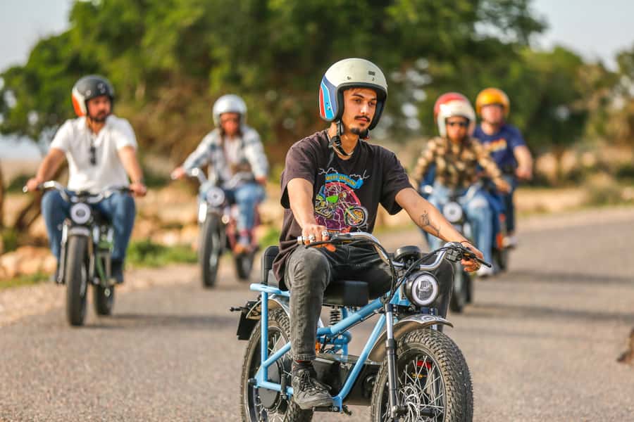 Essaouira: Area Highlights Guided E-Bike Tour - From Bab Sbaa Along the Beach