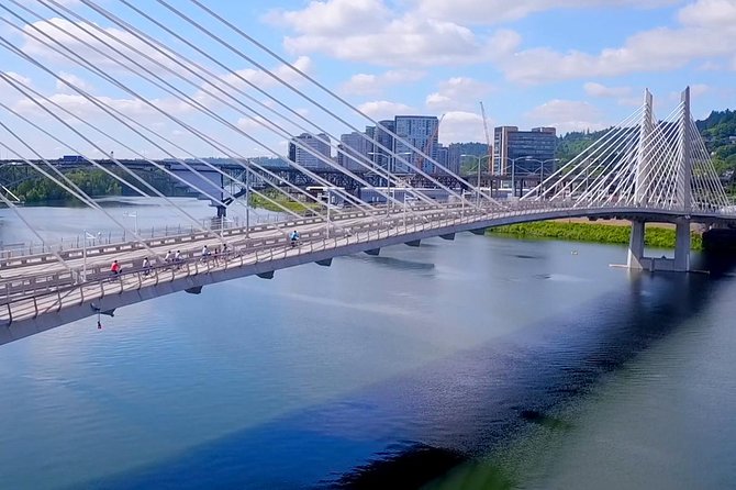 Essential Portland Oregon Bike and E-Bike Tour! - Starting in Old Town and Chinatown