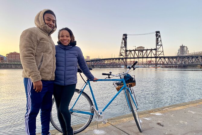Essential Portland Oregon Bike and E-Bike Tour! - Following the Willamette on the Eastbank Esplanade