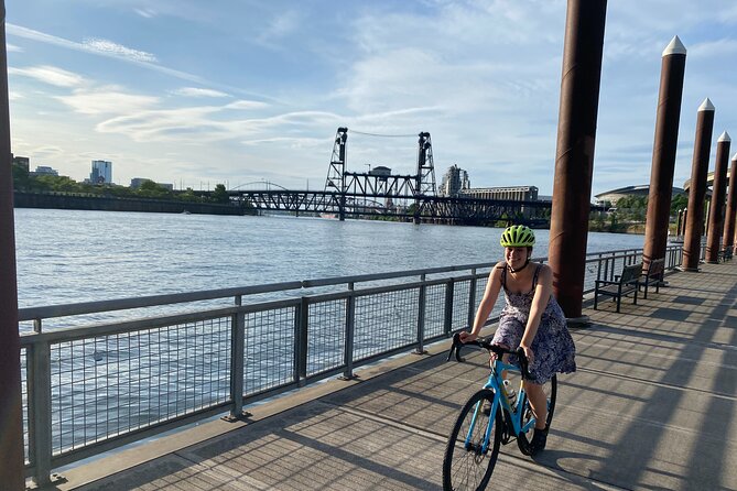 Essential Portland Oregon Bike and E-Bike Tour! - Finishing in the Pearl District