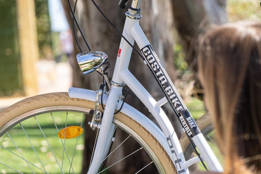 Estepona best kept secrets: City bike guided tour - Why Estepona works well on a city bike