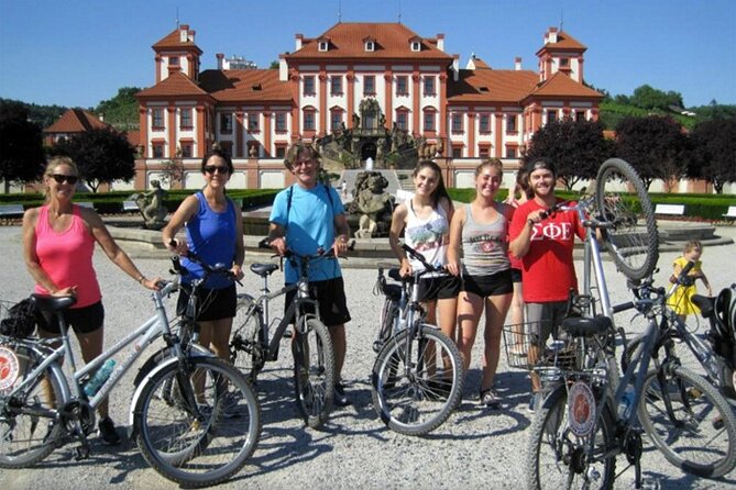 Exceptional Private Prague bike tour - Prague Castle and the reward of the climb