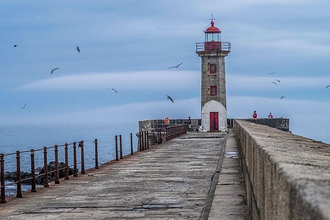 Experience Porto by Bike: 3-Hour Private Tour - Queijo Castle and the Matosinhos beaches