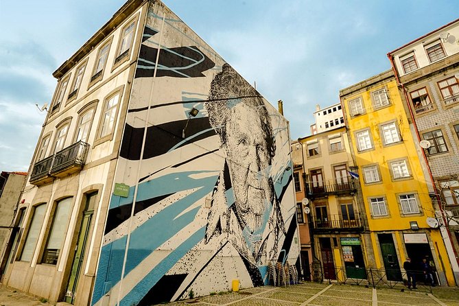Experience Porto by Bike: 3-Hour Private Tour - Miragaia and the old customs waterfront