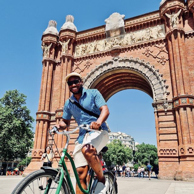 Explore Barcelona by Bike & Photo Shooting - What the photography adds