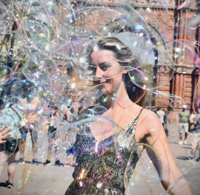 Explore Barcelona by Bike & Photo Shooting - Barcelona Cathedral and the Gothic Quarter finish