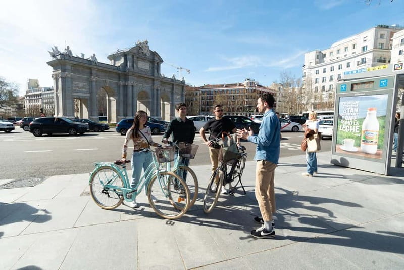 Explore Madrid by bike taking photos with Benja - What the $52 price really buys you