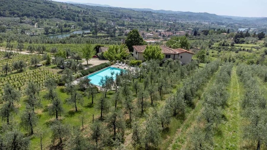 Fiesole E-Bike Tour with Olive Oil Tasting or Pool & Chill - Afternoon pool, wine, and bruschetta
