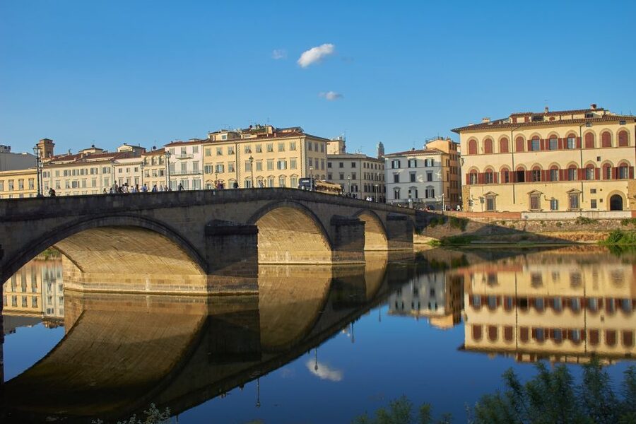 Florence: 2-Hour Guided Sightseeing Bike Tour - The Duomo and Piazza della Repubblica