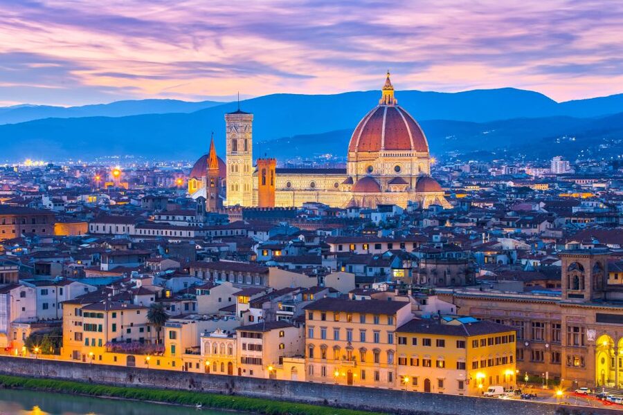 Florence at Night Bike Tour with Wine and Aperitivo Picnic - What the group pace is likely to feel like