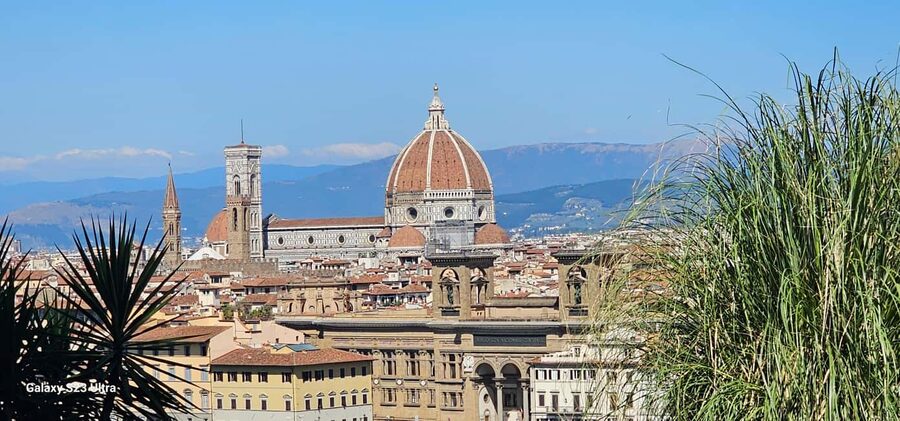 Florence Bike Tour & Sunset & Piazzale Michelangelo - The Arno route slows the pace