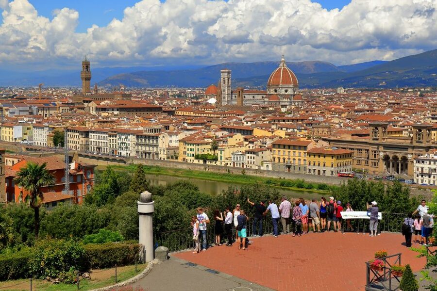 Florence: City Sightseeing Guided Bike Tour - Ponte Vecchio and the Arno views