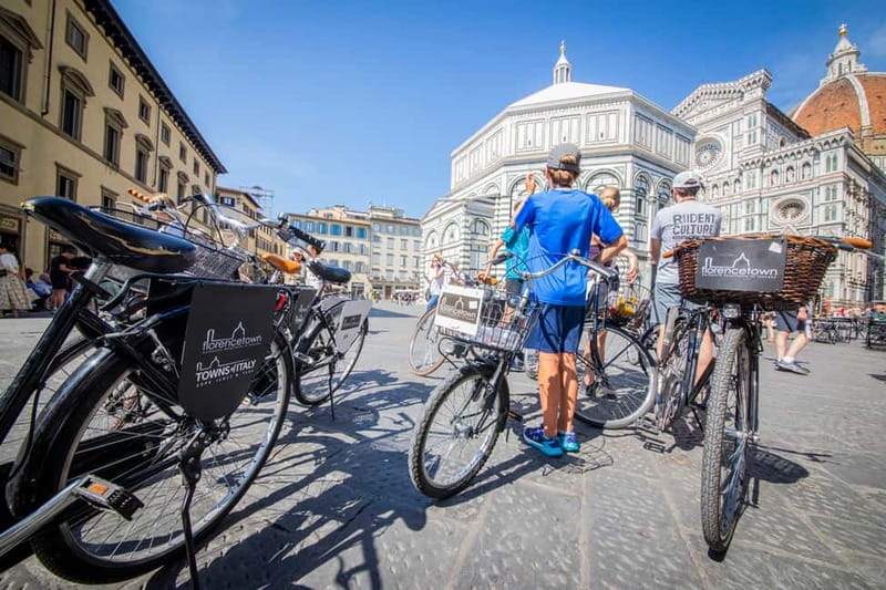 Florence: Guided Bike Tour in Small Group - Santa Croce and the first look at Florence