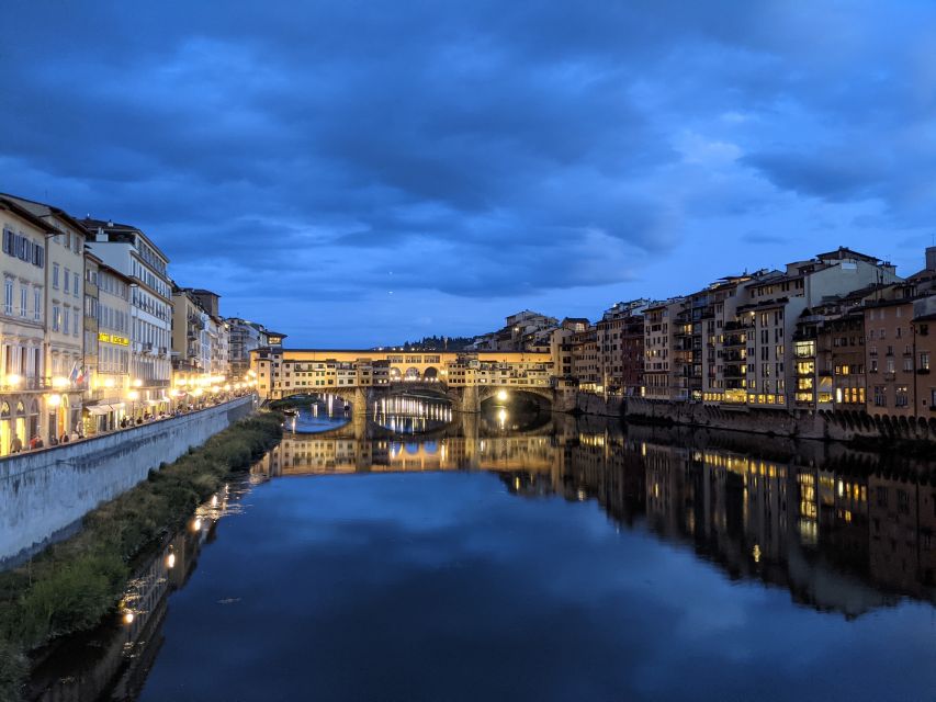 Florence: Night Tour by Electric Bike - What Makes the Guides Important