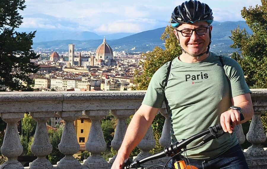 Florence Premium E-Bike Tour + Photo Shoot and Tastings - Palazzo Vecchio, the Uffizi, and Piazza della Repubblica