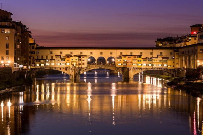 Florence Vintage Bike Tour–guided, small group or private option - Santa Trinita bridge and the first Arno views