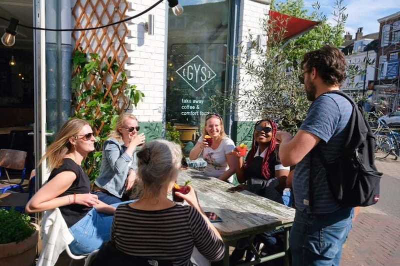 Food Tour by Bike: enjoy 6 bites and cycle trough Utrecht - Veg Nation and the return to the starting point
