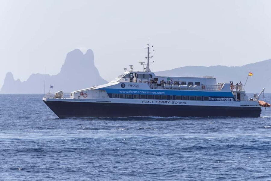 Formentera: discover our fast ferry + electric bike package. - What your day on Formentera can look like