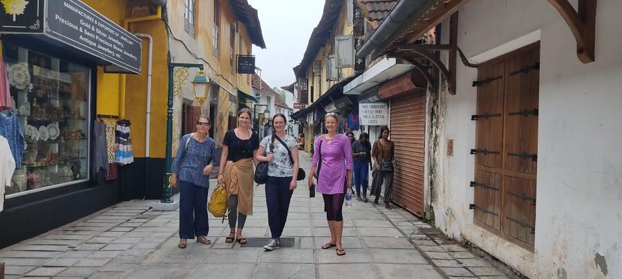 Fort Kochi Heritage Day Cycling Tour - St. Francis Church and Fort Kochi’s monuments