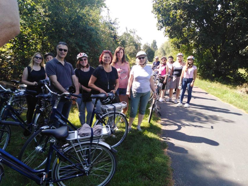 Frankfurt: Unique E-Bikes Tours - Riding the Green Belt beside the city