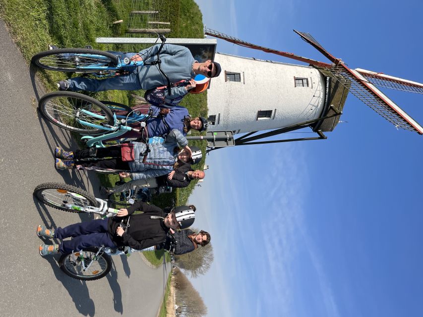 From Bruges: Family-Friendly Countryside Guided Bike Tour - Damme, from working port to peaceful town