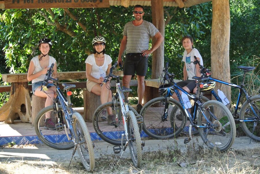 From Chiang Mai: Mae Taeng Valley and Waterfalls Cycle Tour - From Chiang Mai to the Mae Taeng Valley