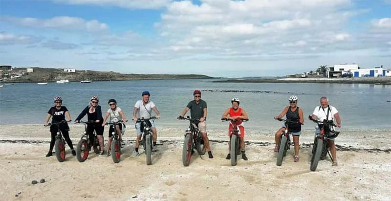 From Corralejo: Fuerteventura Guided E-Bike/E-scooter Tour - Who should book this outing?