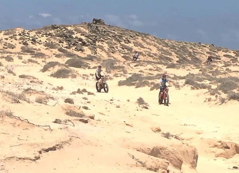 From Corralejo: Fuerteventura Guided E-Bike/E-scooter Tour - Bayuyo and the northern volcano chain